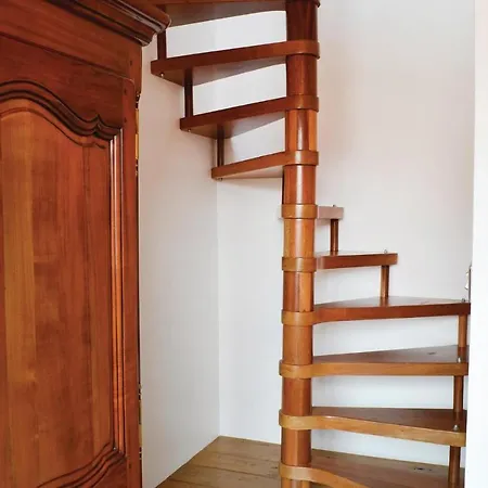 בית נופש In With Kitchen *