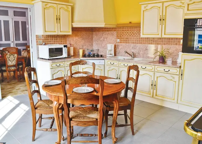 In With Kitchen 펜션 *